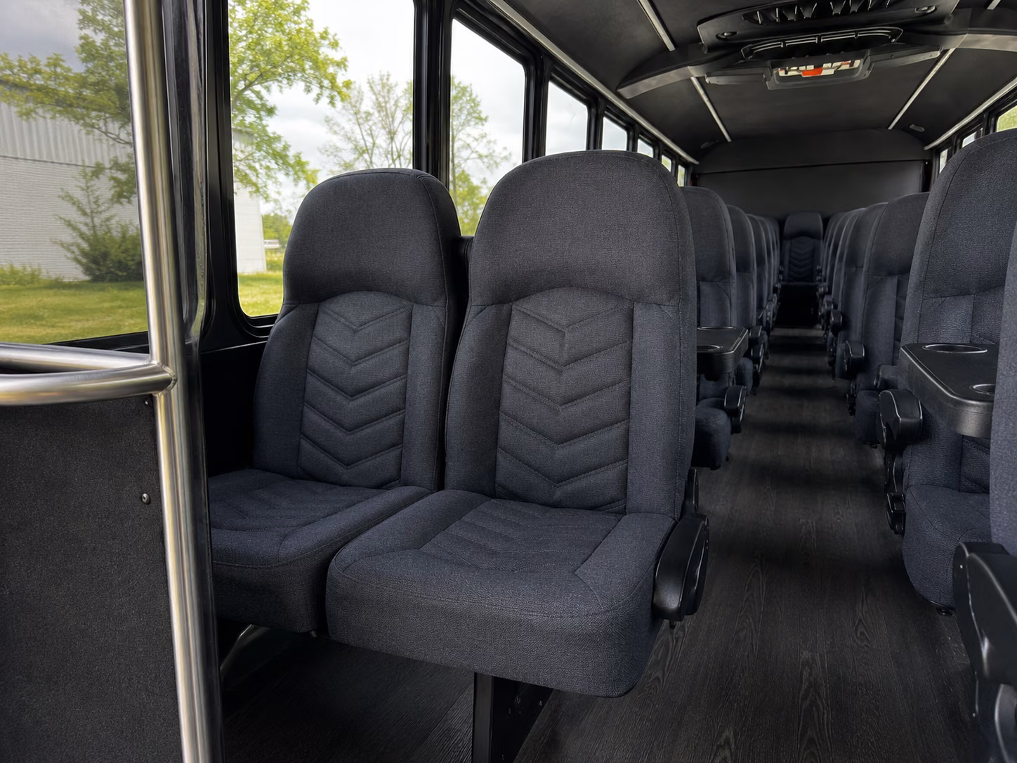 blog rent a bus to kennedy space center visitor complex hero