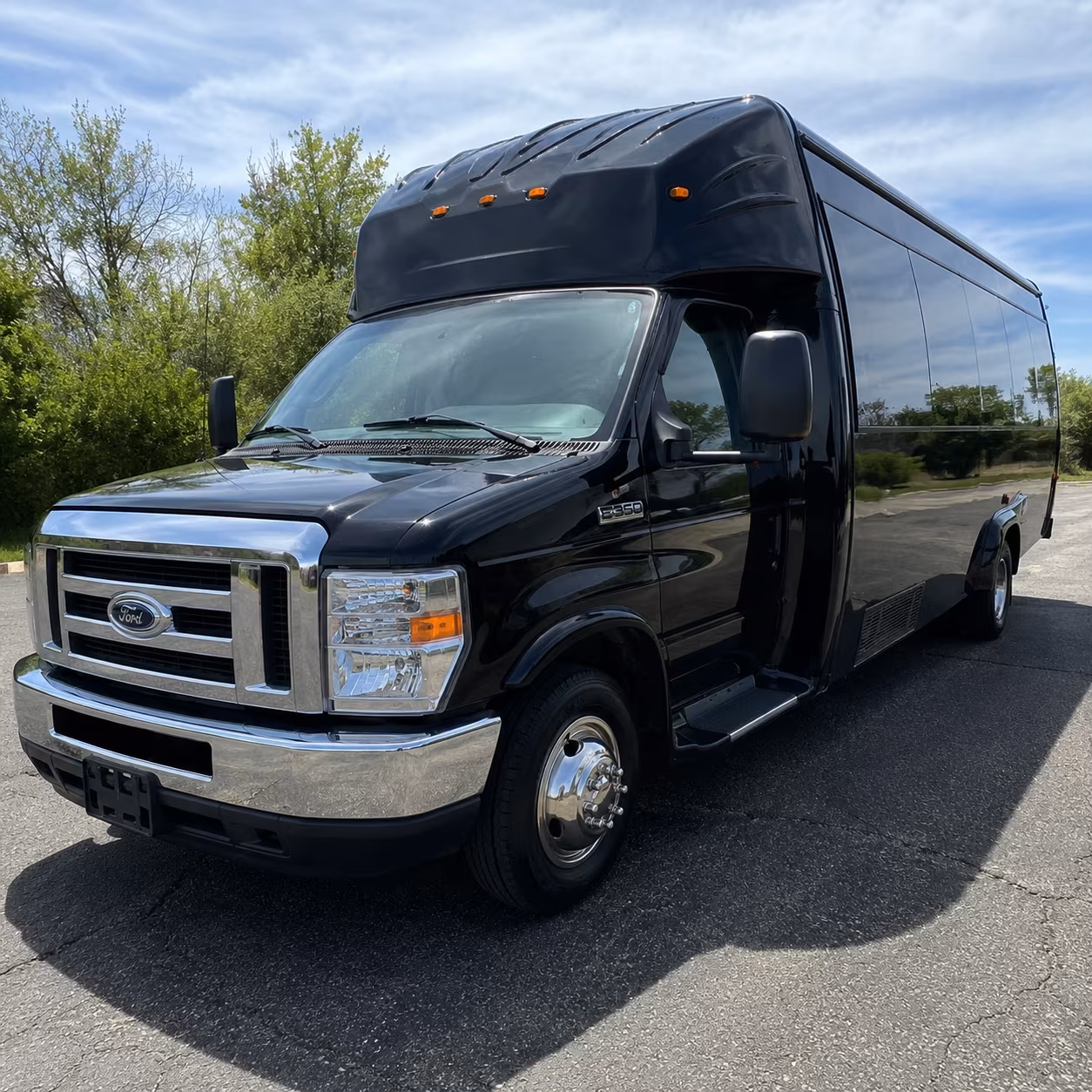 convention bus rentals for groups arriving at orlando international airport